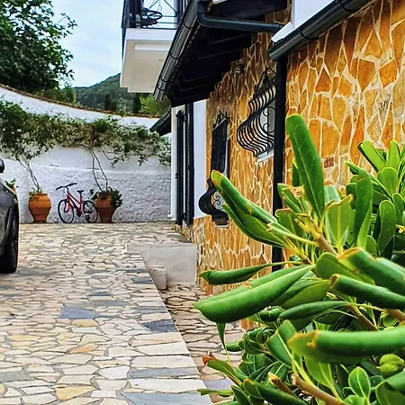 Villa Villa Claire Corfu - 10-Acre Private Pool Villa With Guesthouse *