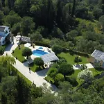 Villa Villa Claire Corfu - 10-Acre Private Pool Villa With Guesthouse Ahílio