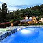 Villa Claire Corfu - 10-Acre Private Pool Villa With Guesthouse Βίλα *