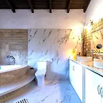 Villa Villa Claire Corfu - 10-Acre Private Pool Villa With Guesthouse