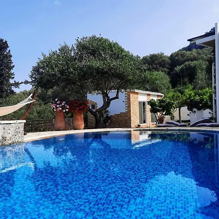 빌라 Villa Claire Corfu Private Pool Villa On 10000 Sqm *