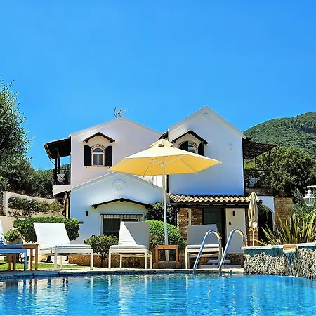 빌라 Villa Claire Corfu Private Pool Villa On 10000 Sqm