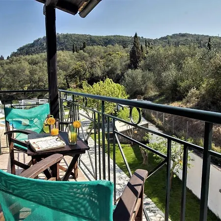 Claire Corfu Villa Achílleion