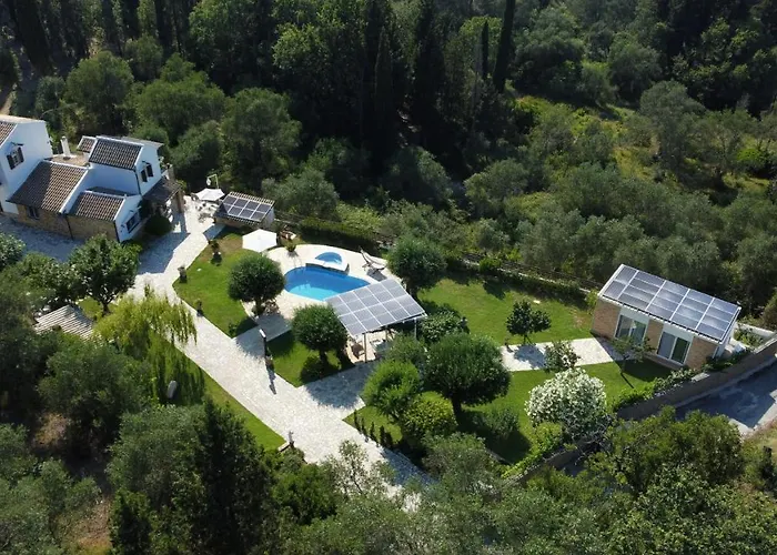 Willa Villa Claire Corfu - 10-Acre Private Pool Villa With Guesthouse Achílleion