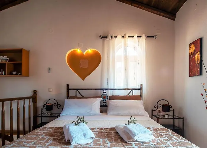 Villa Claire Corfu - 10-Acre Private Pool Villa With Guesthouse Villa Achílleion