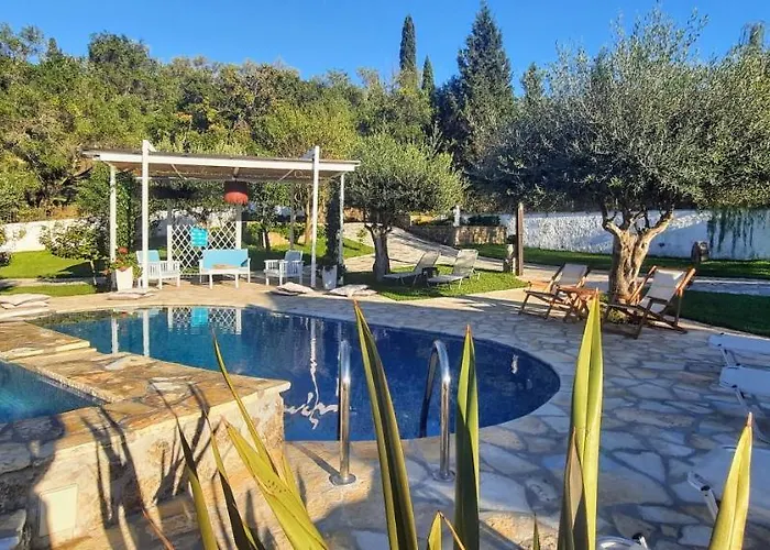 Villa Claire Corfu - 10-Acre Private Pool Villa With Guesthouse * Achílleion