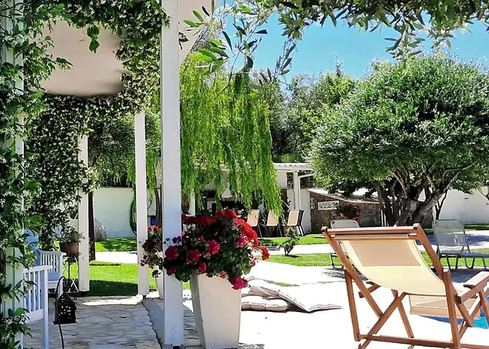 Villa Villa Claire Corfu - 10-Acre Private Pool Villa With Guesthouse Achílleion