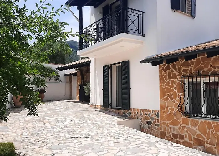 Villa Claire Corfu - 10-Acre Private Pool Villa With Guesthouse * Achílleion